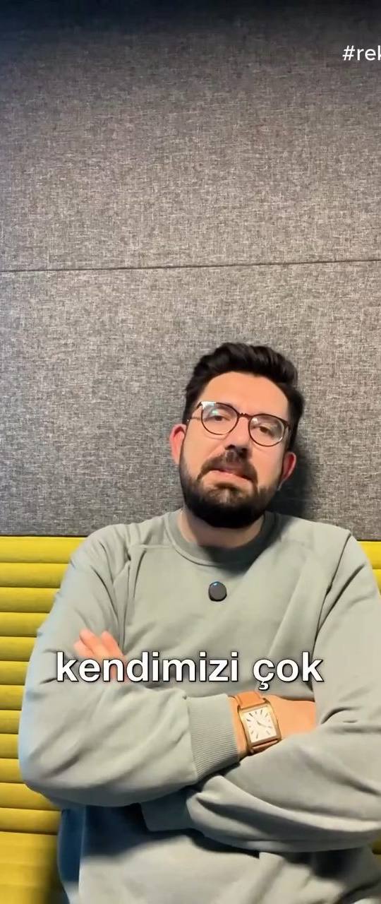 Bedava etkisi ve Dan Ariely’nin çikolata deneyi üzerinden sıfır fiyatın tüketici kararlarını nasıl bozduğunu anlatan video.