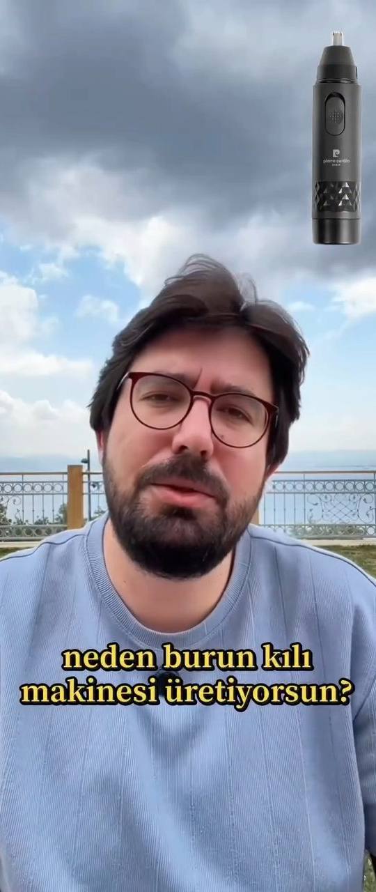 Pierre Cardin'in ismini ucuz ürünlere lisanslama kararını anlatan video.